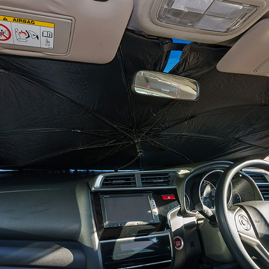 車用フロントサンシェード