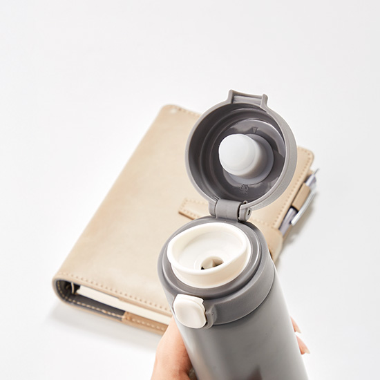 ワンプッシュ式保冷保温ボトル　500