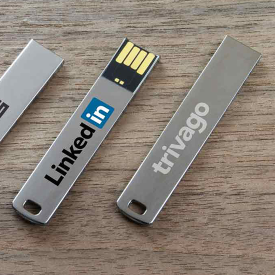 スティック型USBメモリ（WAL）※価格は4GB/1000個の場合【名入れ代含む単価】| 卒業記念品